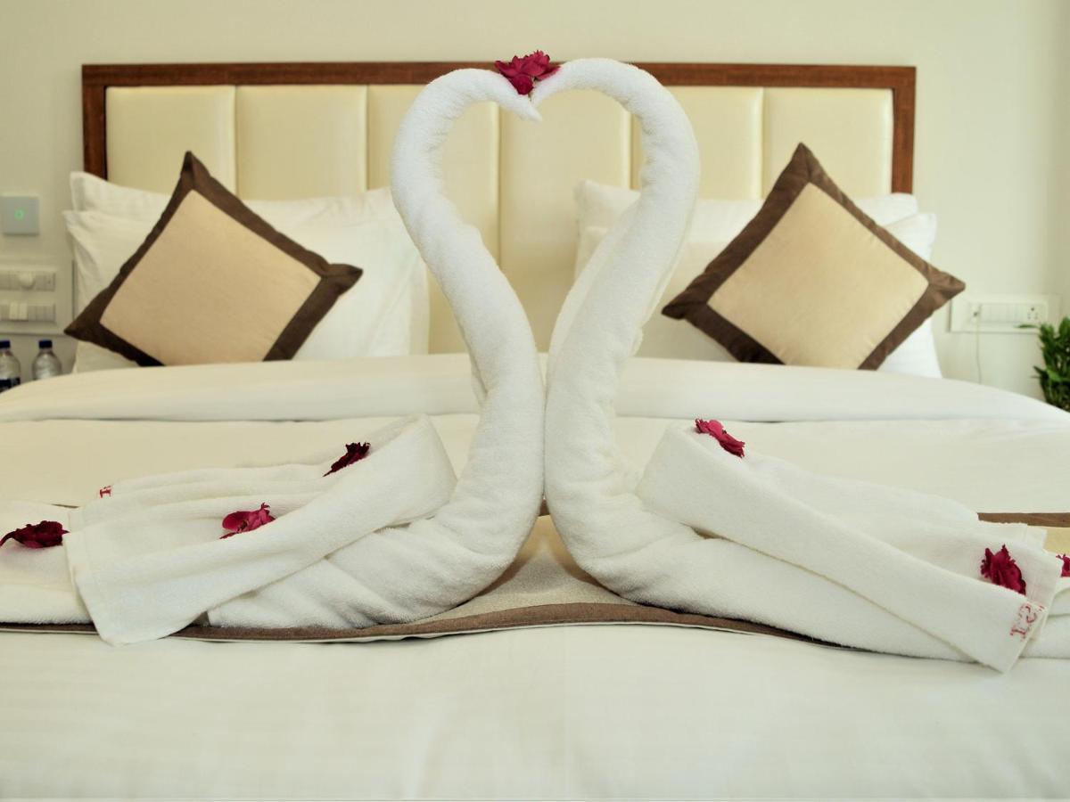 Hotel Siddhartha Inn ウダイプル エクステリア 写真